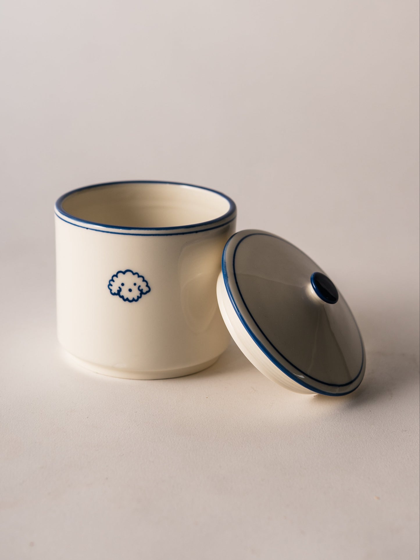Melrose Icon Canister - Fluffy Dog - ZWEIBIE